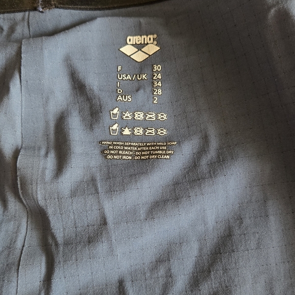 Arena Women's Powerskin Carbon Duo Top And Jammer Swim Tech Suit Gray And Pink - Picture 12 of 13